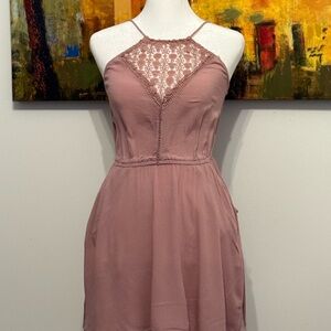 Kendall & Kylie- Elegant Mauve Lace-Trim Dress